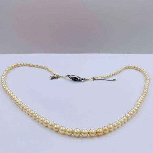Necklaces Luxury Natural Pearl Necklace was sold for R870.00 on 13